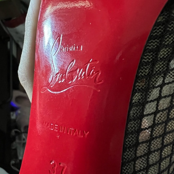 These are fakes that Posh forced me to keep BUYERS BEWARE - Picture 7 of 8